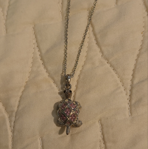 Elegant Pink and Silver Turtle Pendant - Picture 3 of 3